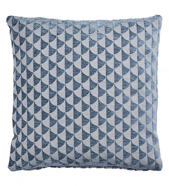 Pagalvėlė, 50 Eur, „Decosense“ („Domus galerija“).